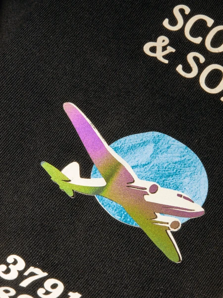 Scotch & Soda Boys Placed artworks long-sleeved T-shirt Scotch & Soda Boys Placed Artworks Long-sleeved T-shirt -Akubra Store webimage F96BC55D 6F10 4960 9D307312C918E6D6